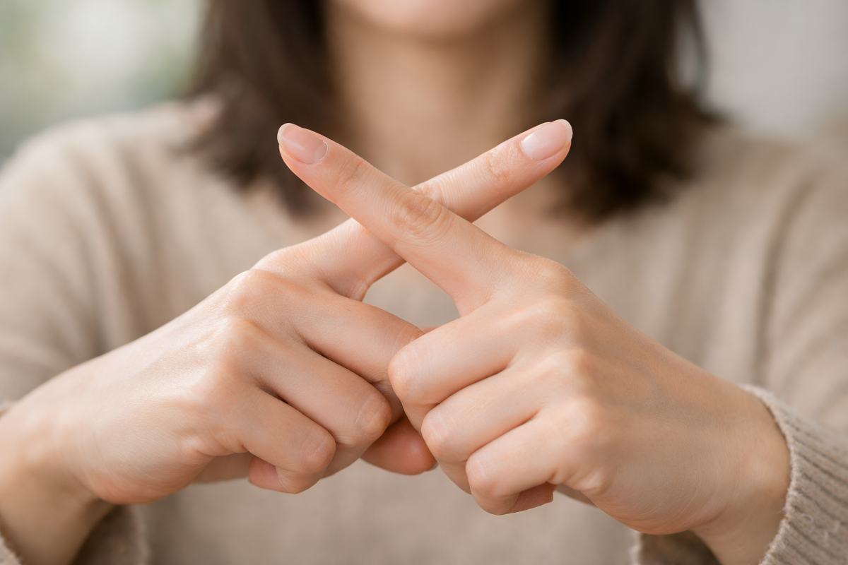 マウスピース矯正で抜歯が不要なことを示している人