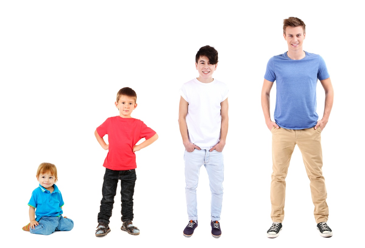 子どもから10代20代の人々